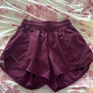 Lululemon Hotty hot shorts size 2